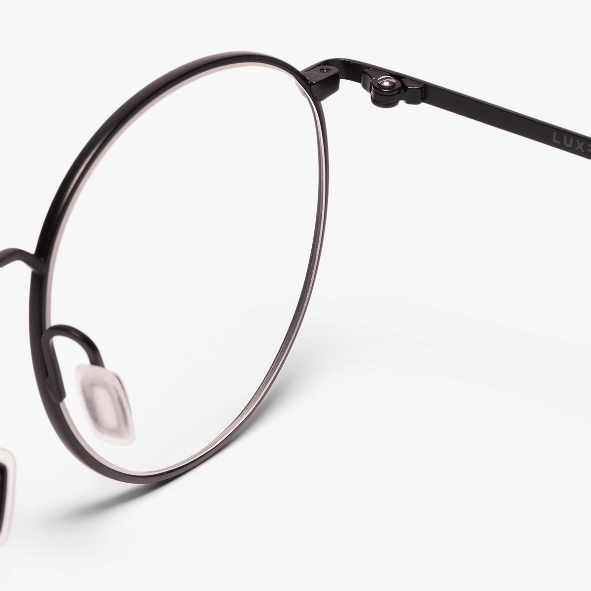 Luxreaders stylish Men's Silkeborg Black Reading glasses. Made from Titanium in a Square shape.