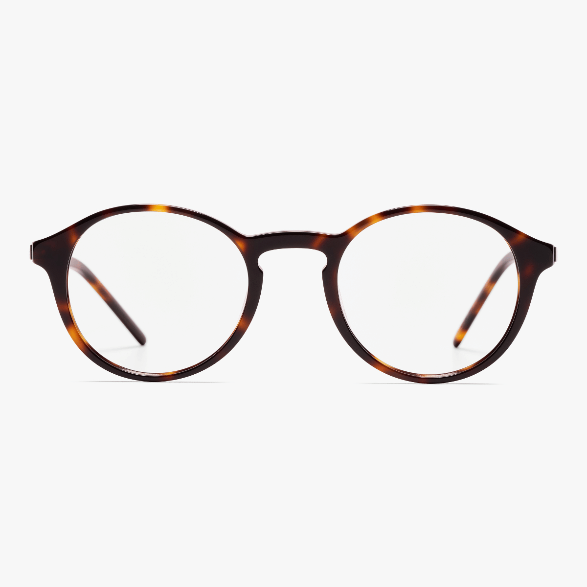 Luxreaders stylish Women's Ærø Turtle Reading glasses. Made from Titanium in a Round shape.