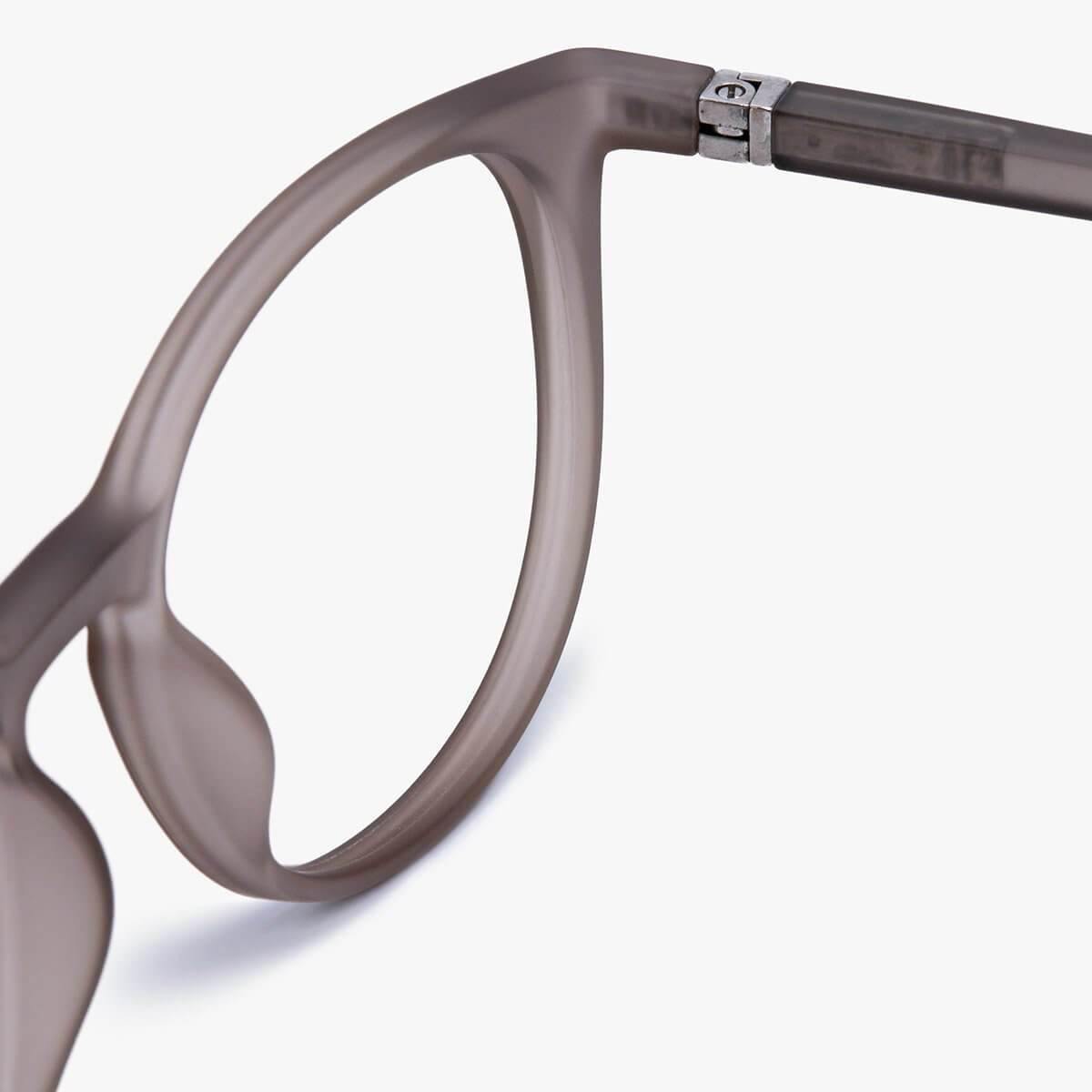 Luxreaders stylish Stockholm Grey Reading glasses. Made from Rubber in a Iconic shape.