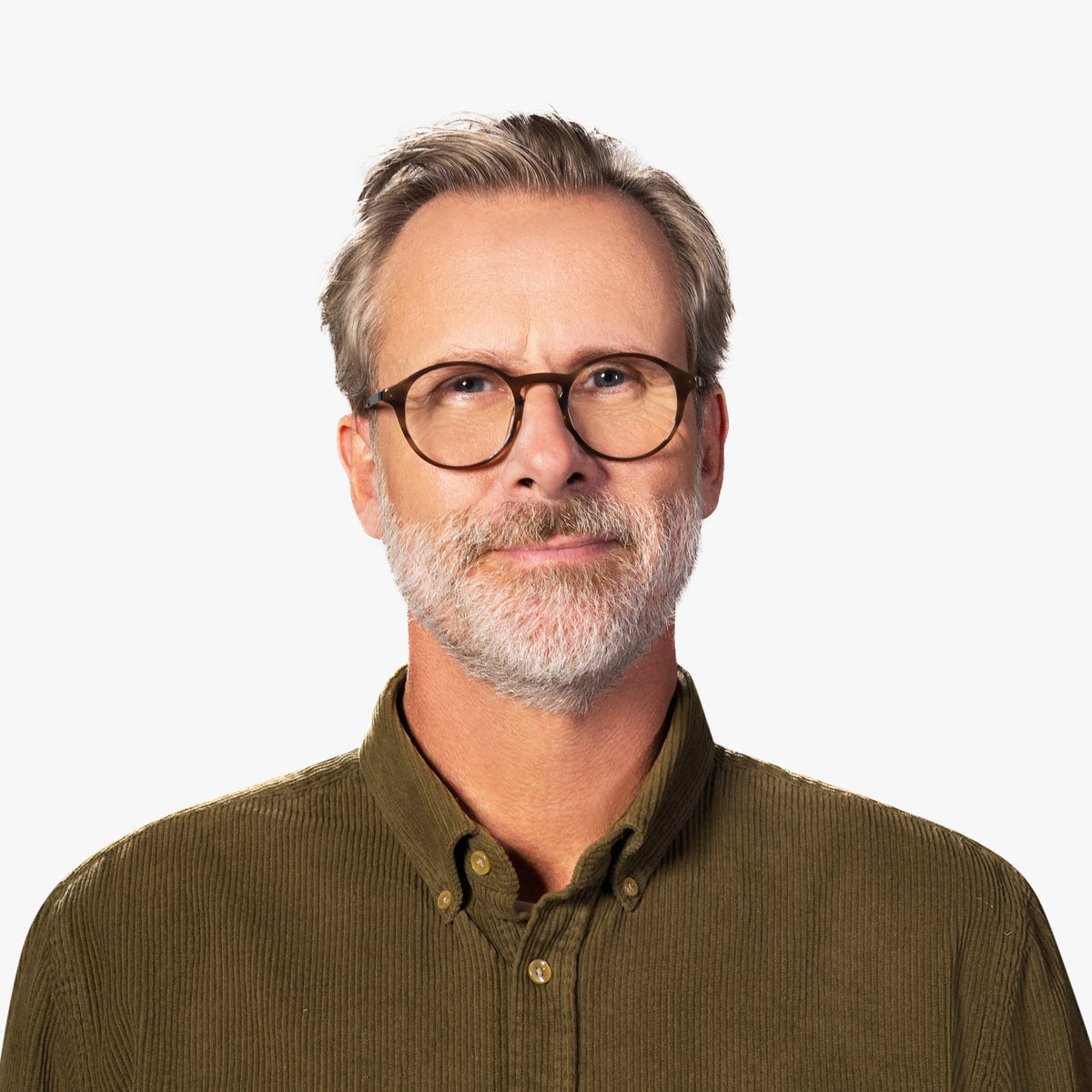 mens-aero-pale-brown_reading-glasses_male-model-1.jpg?v=1771429233&width=1200