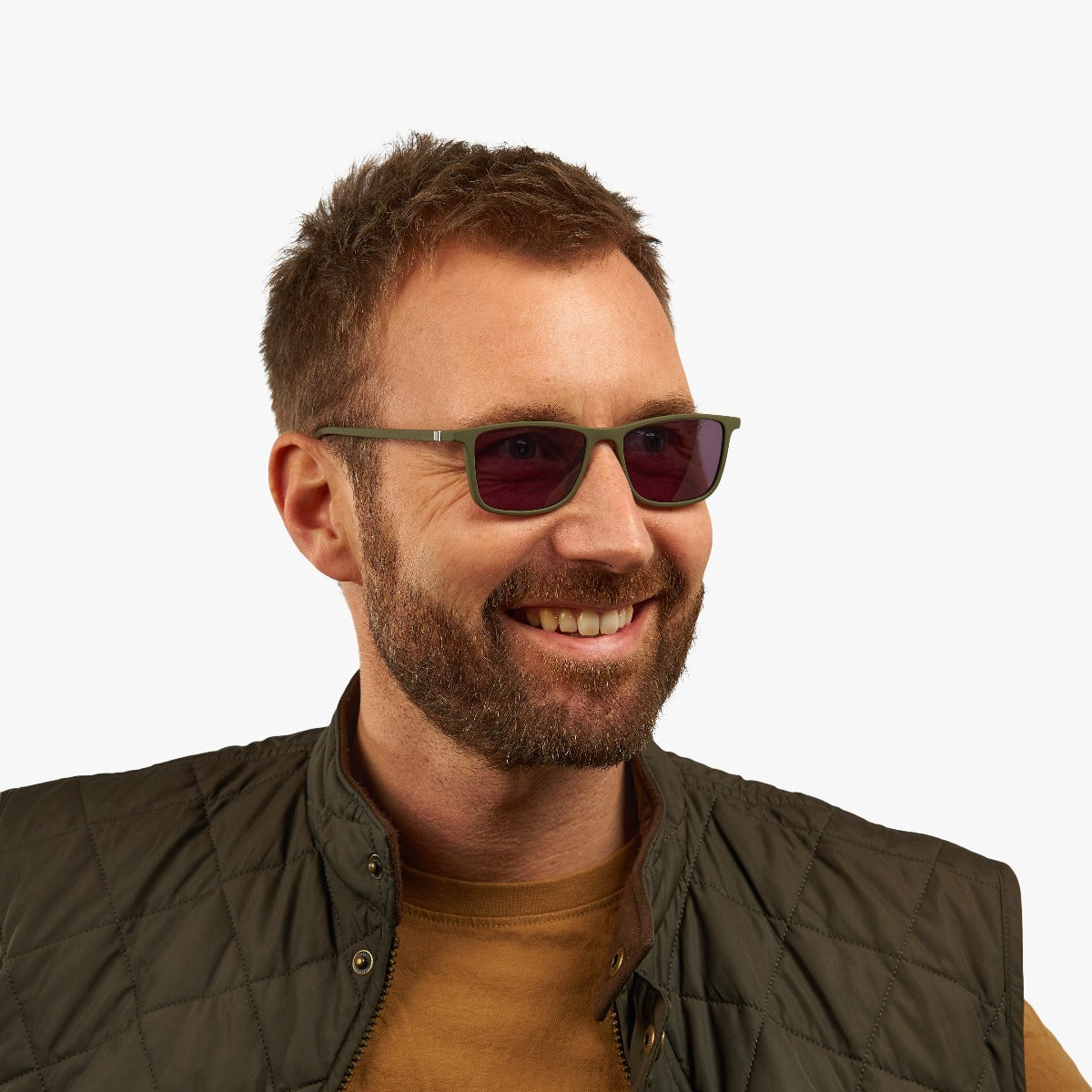 mens-skagen-dark-army_sunglasses_male-model-1.jpg?v=1771425486&width=1200