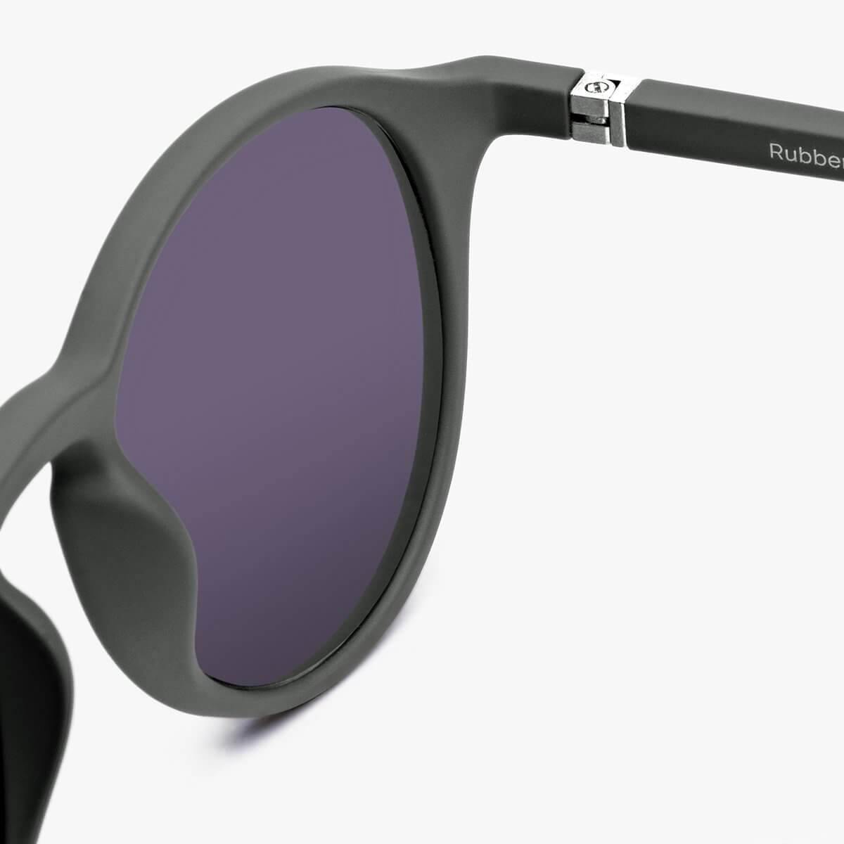 Women's Læsø Dark Army sunglasses with dark lenses and rubber frame