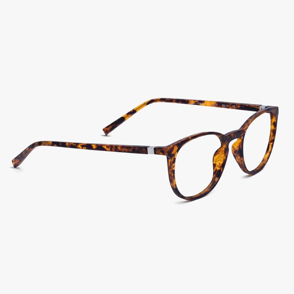 Tortoise-pattern round reading glasses with slim temples
