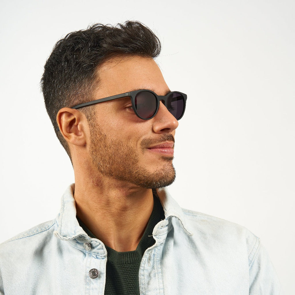 Men's Cole Black Sunglasses - Luxreaders.fi